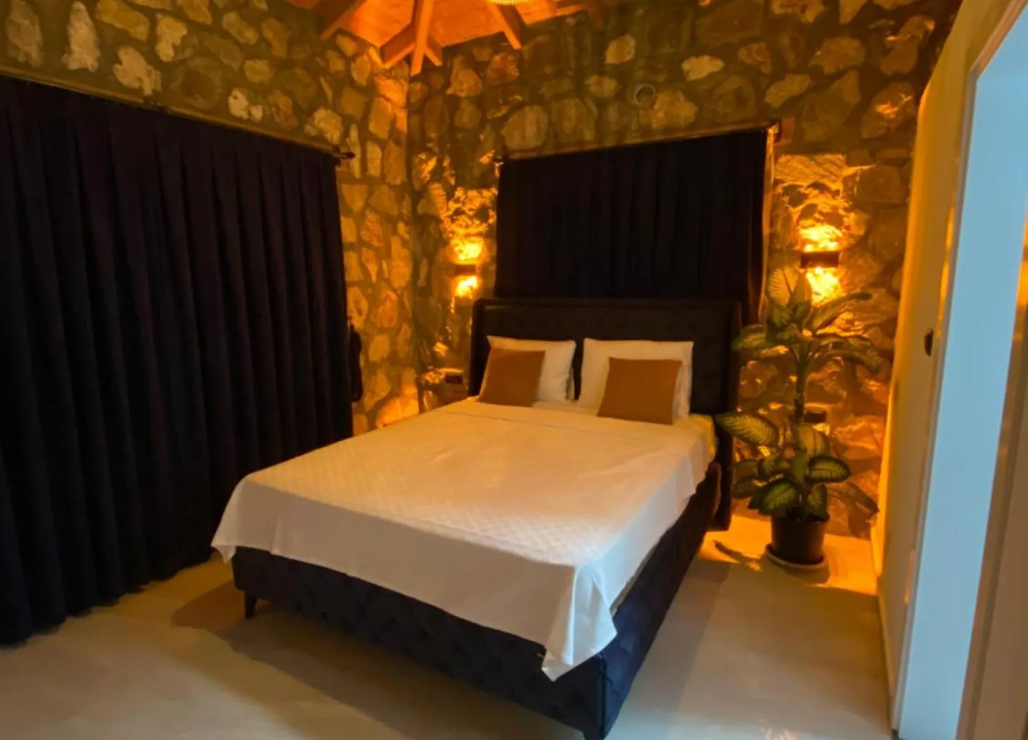 Villa Luxury Stone House With Turkish Hamam, Sauna, Indoor And Outdoor Pool In Fethiye Mugla